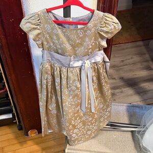 Chantilly Place Gold and Silver Floral Dress